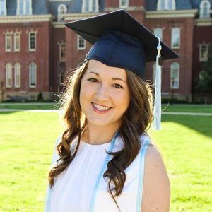 Meet your Posher, Traci